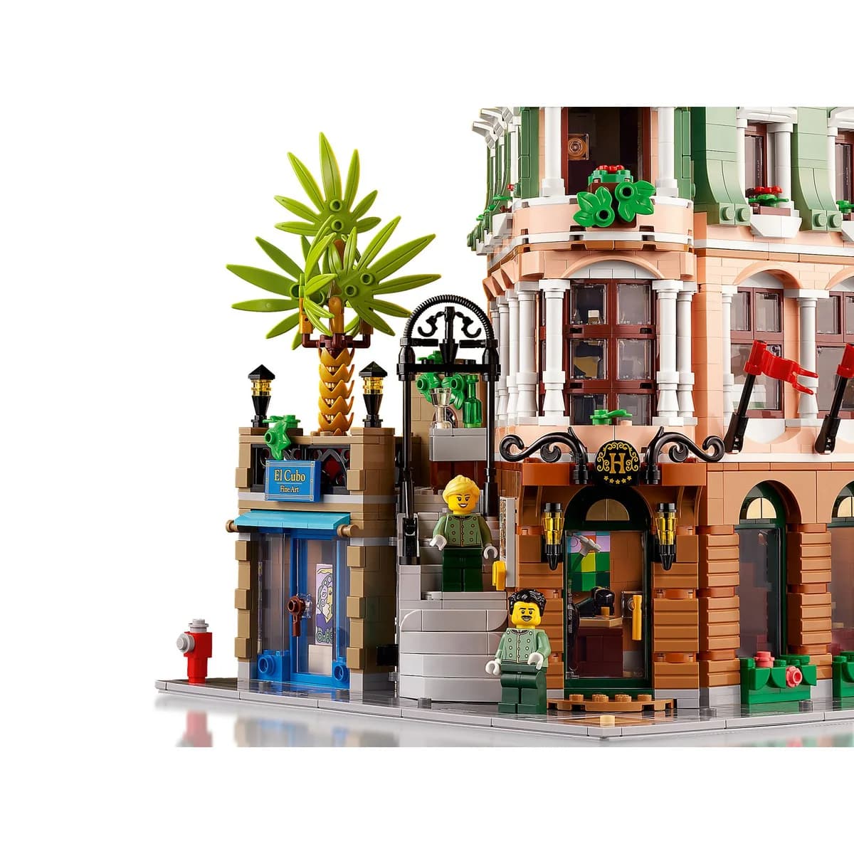 LEGO® Creator 3w1™ 10297 Butikowy Hotel, zdjęcie 5