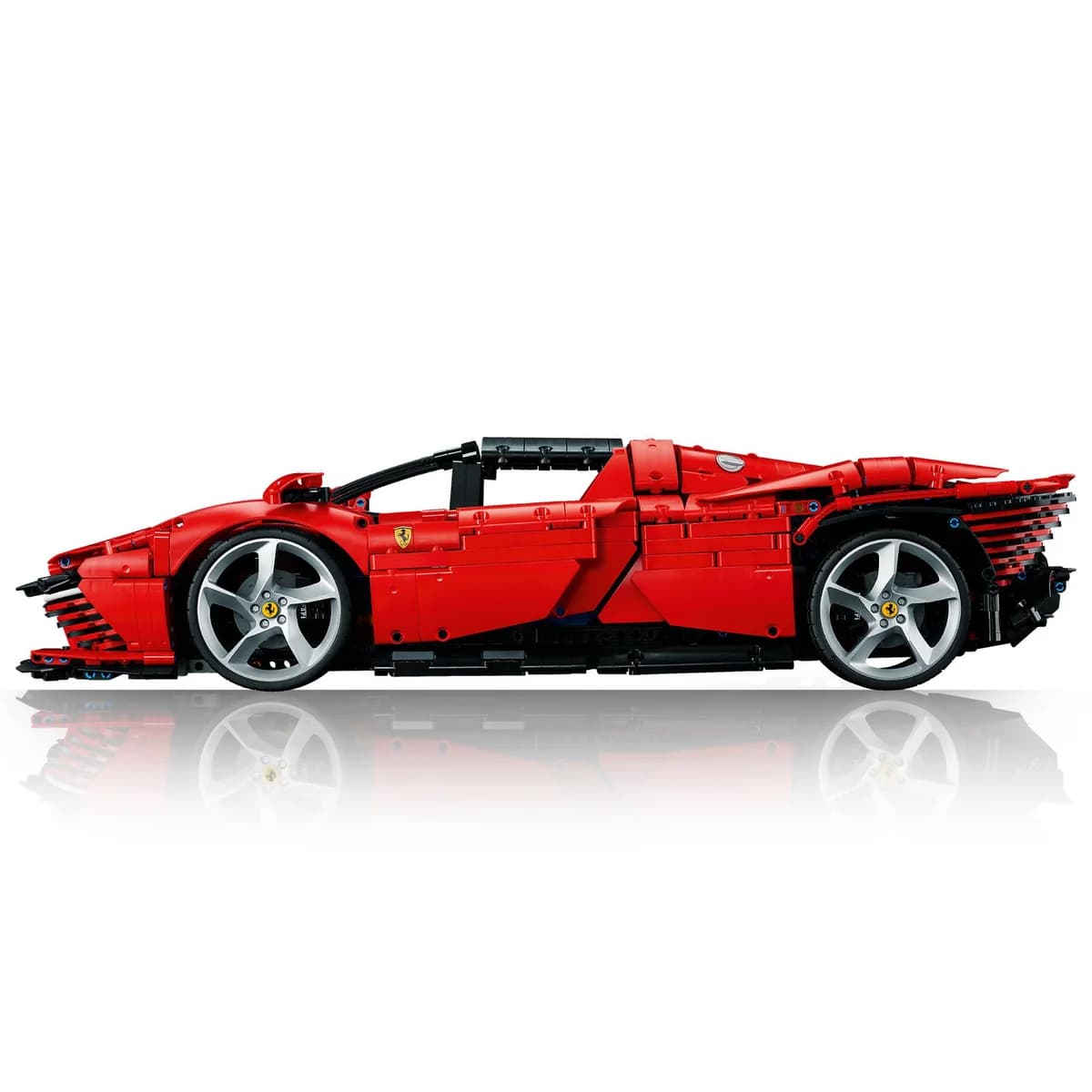 LEGO® Technic™ 42143 Ferrari Daytona Sp3, zdjęcie 4